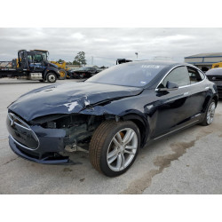 2014 TESLA MODEL S