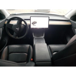 2021 TESLA MODEL Y 5YJYGAEE1MF199950 43215795