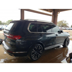 2020 BMW X7