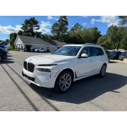2023 BMW X7 5UX23EM0XP9P94260 70453085