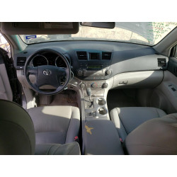 2010 TOYOTA HIGHLANDER