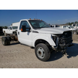 2015 FORD F550