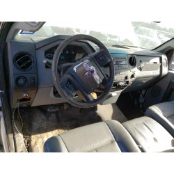 2015 FORD F550