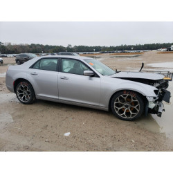 2015 CHRYSLER 300