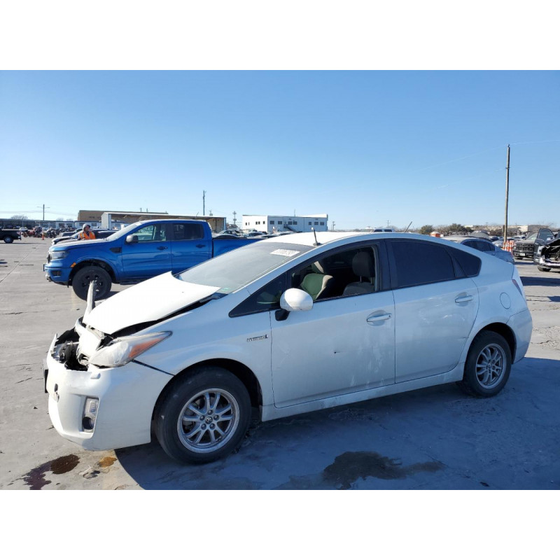 2011 TOYOTA PRIUS