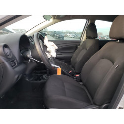 2019 NISSAN VERSA