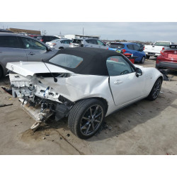 2016 MAZDA MX5