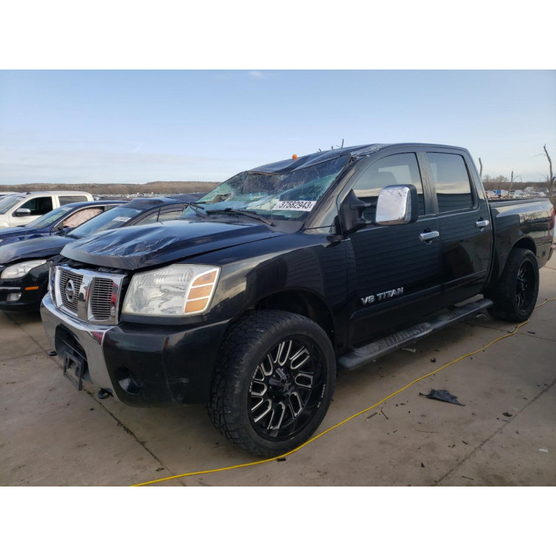 2005 NISSAN TITAN