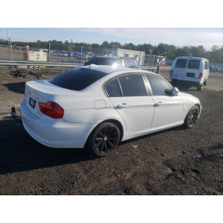 2011 BMW 3 SERIES