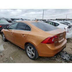 2013 VOLVO S60