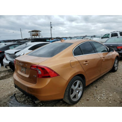 2013 VOLVO S60