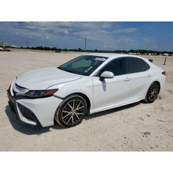 2021 TOYOTA CAMRY 4T1G11AK2MU588012 68489935