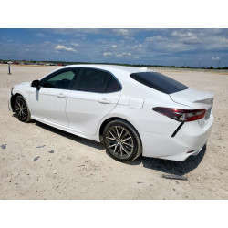 2021 TOYOTA CAMRY 4T1G11AK2MU588012 68489935