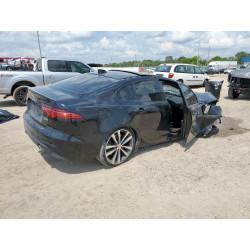 2020 JAGUAR XE SAJAE4FX8LCP57282 68337065