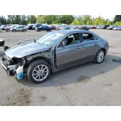 2020 MERCEDES-BENZ A-CLASS W1K3G4FB5LW043040 70586555