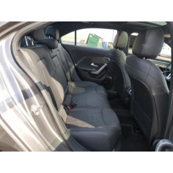 2020 MERCEDES-BENZ A-CLASS W1K3G4FB5LW043040 70586555