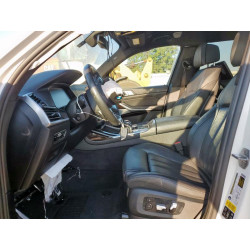 2020 BMW X7 5UXCX6C05L9C38130 71829275