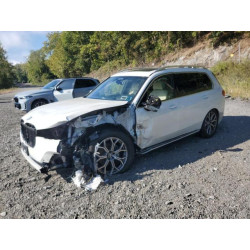 2022 BMW X7 5UXCW2C03N9K49672 81113065