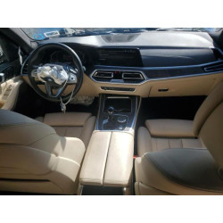 2022 BMW X7 5UXCW2C03N9K49672 81113065