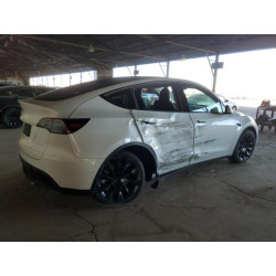 2022 TESLA MODEL Y 7SAYGDEE6NF460236 82300205