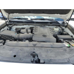 2020 TOYOTA 4RUNNER JTEBU5JR4L5739933 58227535