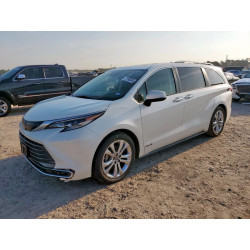 2021 TOYOTA SIENNA 5TDERKEC1MS017502 71793395