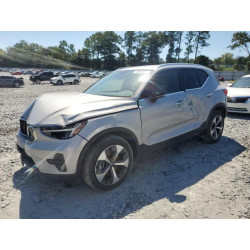 2024 VOLVO XC40 CORE YV4L12UK1R2202815 70803815