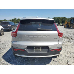 2024 VOLVO XC40 CORE YV4L12UK1R2202815 70803815