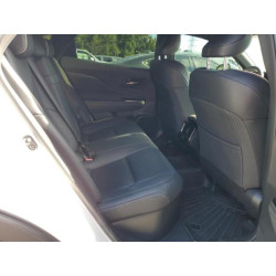 2025 TOYOTA CROWN XLE JTDAAAAF6S3031832 69792765