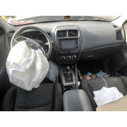 2020 MITSUBISHI OUTLANDER JA4AR3AU2LU028080 81756425