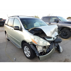 2006 TOYOTA SIENNA