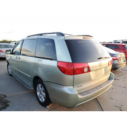 2006 TOYOTA SIENNA