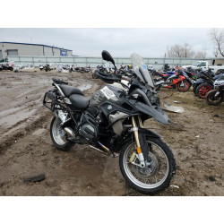 2017 BMW R-SERIES