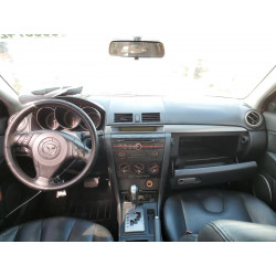 2004 MAZDA MAZDA3