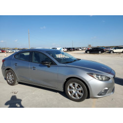 2015 MAZDA 3