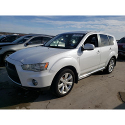 2011 MITSUBISHI OUTLANDER