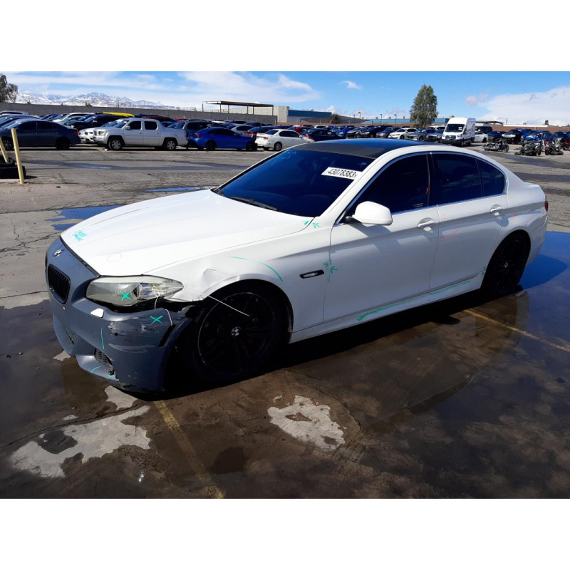2013 BMW 5 SERIES
