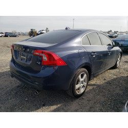 2013 VOLVO S60