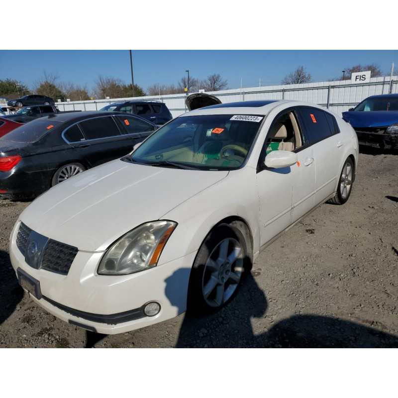 2005 NISSAN MAXIMA