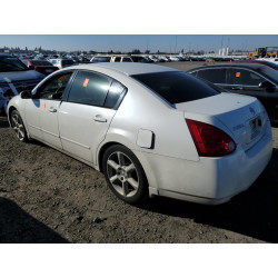 2005 NISSAN MAXIMA