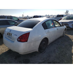2005 NISSAN MAXIMA
