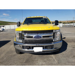 2017 FORD F550