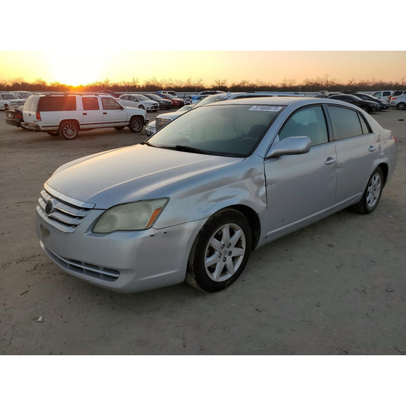 2006 TOYOTA AVALON
