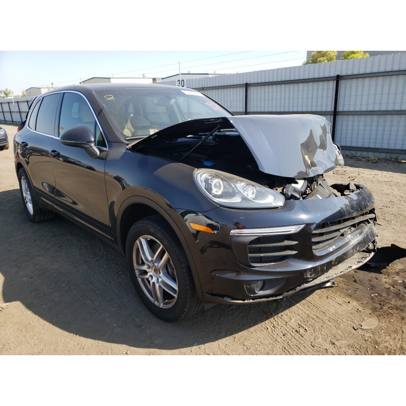 2016 PORSCHE CAYENNE