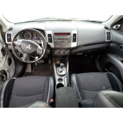 2011 MITSUBISHI OUTLANDER