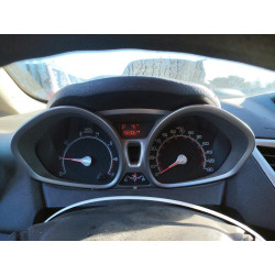 2011 FORD FIESTA