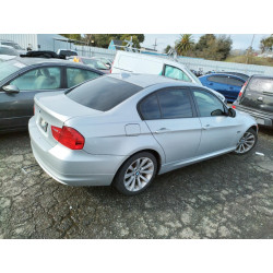 2011 BMW 3 SERIES