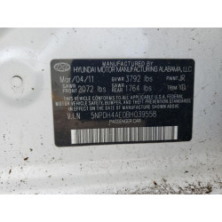 2011 HYUNDAI ELANTRA