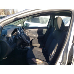 2017 NISSAN VERSA