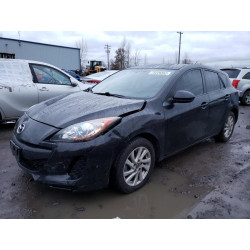 2013 MAZDA 3